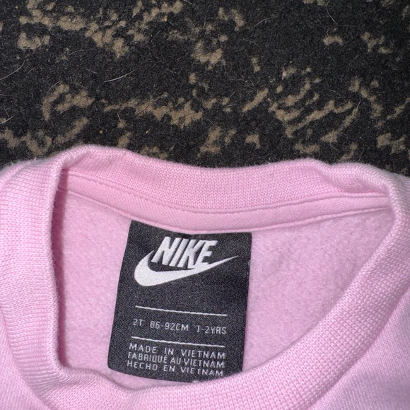 Nike Sweatshirt - Picture 3 of 3
